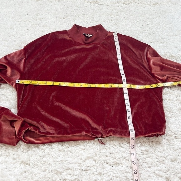 Topshop Velour Cropped Long Sleeve Rust Orange Pullover Sweatshirt Top size 8 - Picture 6 of 8